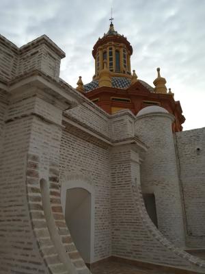 2018-2019 Conservación y mantenimiento de Iglesia de Santa Cruz C./ Mateos Gago, 32 Sevilla